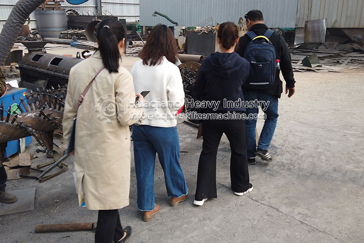 利比亞客戶(hù)來(lái)訪(fǎng) 利比亞客戶(hù)來(lái)訪(fǎng)